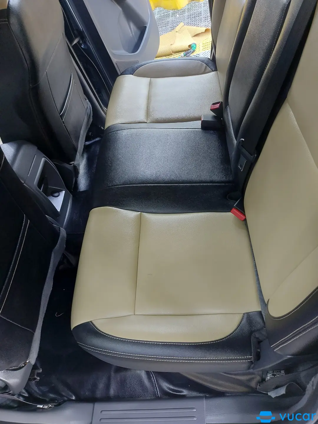 Ford Ranger XLS 2.2L 4x2 AT 2017 - Nội thất 6