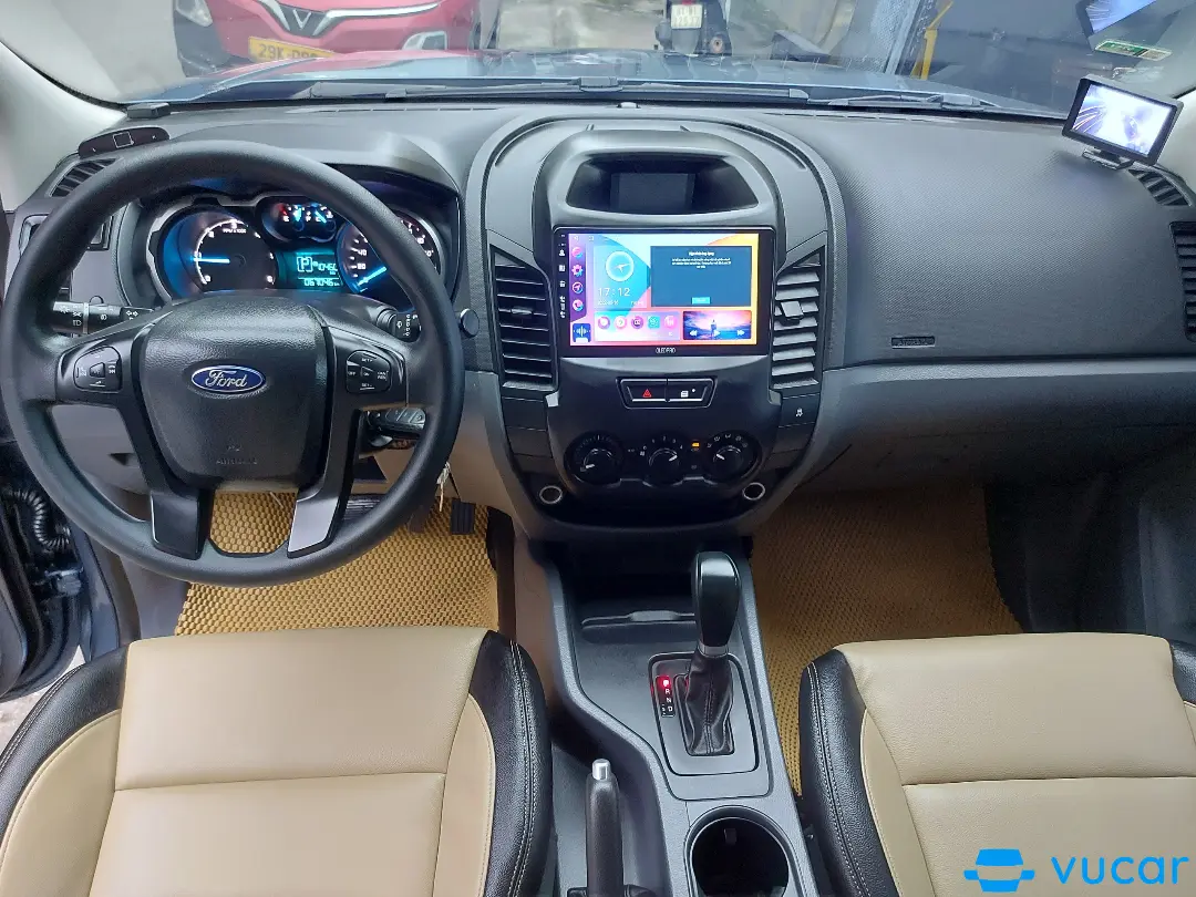 Ford Ranger XLS 2.2L 4x2 AT 2017 - Nội thất 4