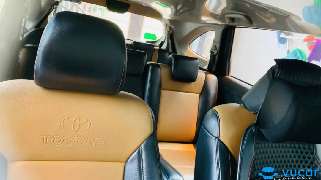 Toyota Avanza Premio 1.5 AT 2022 - Nội thất 2
