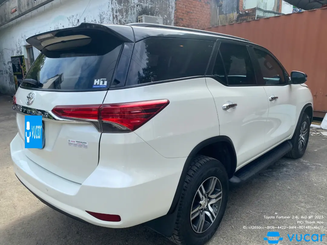 Toyota Fortuner 2.7V 4x2 AT 2019 - Ngoại thất 25