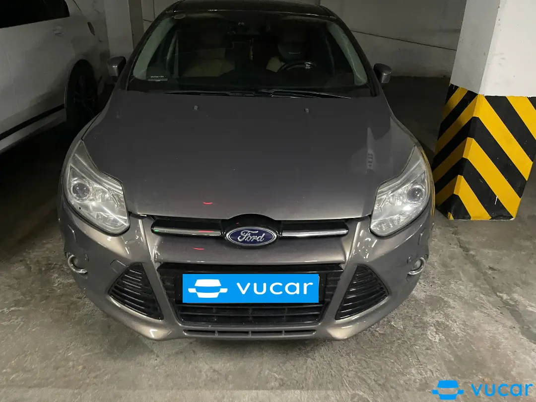 Ảnh xe Ford Focus 2.0 TITANIUM 2014