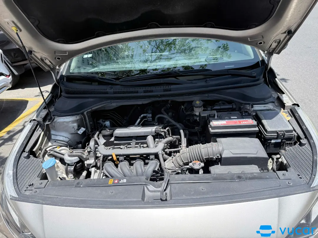 Hyundai Accent 1.4 AT Đặc Biệt 2021 - Khoang động cơ 4