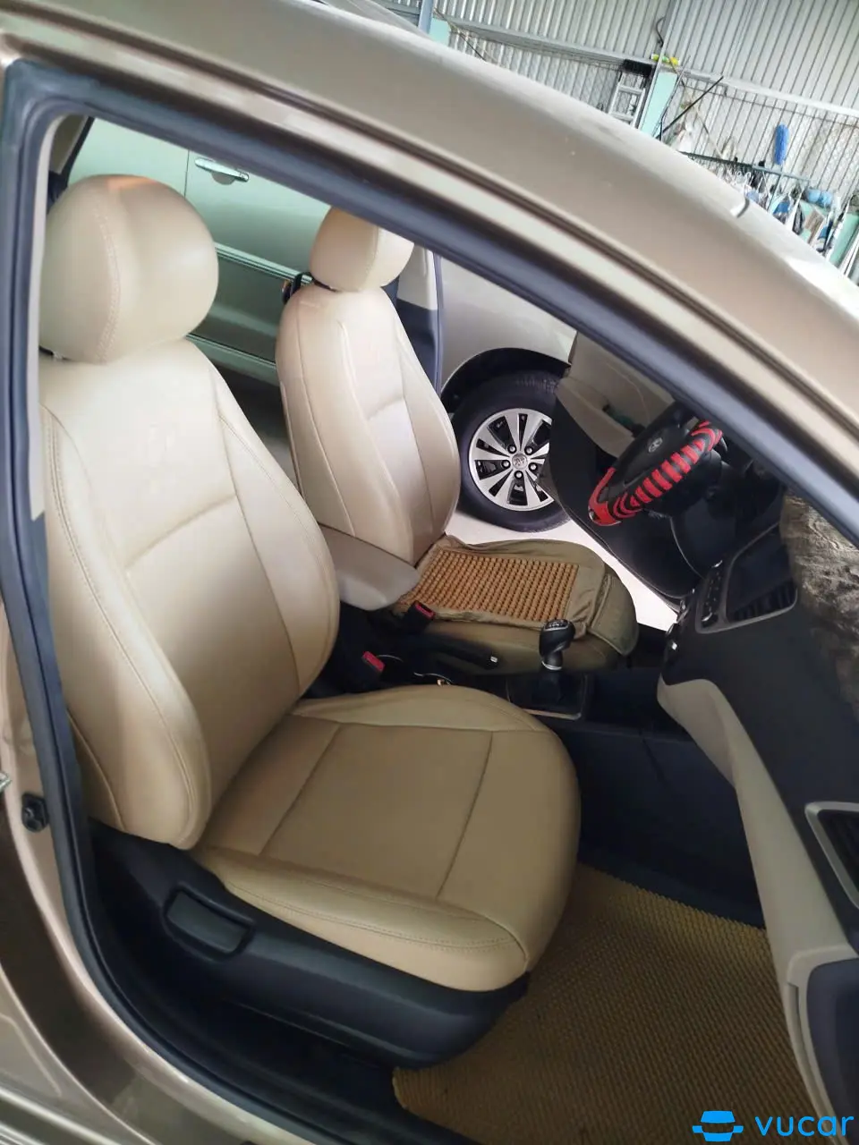 Hyundai Accent 1.4 MT 2020 - Nội thất 1