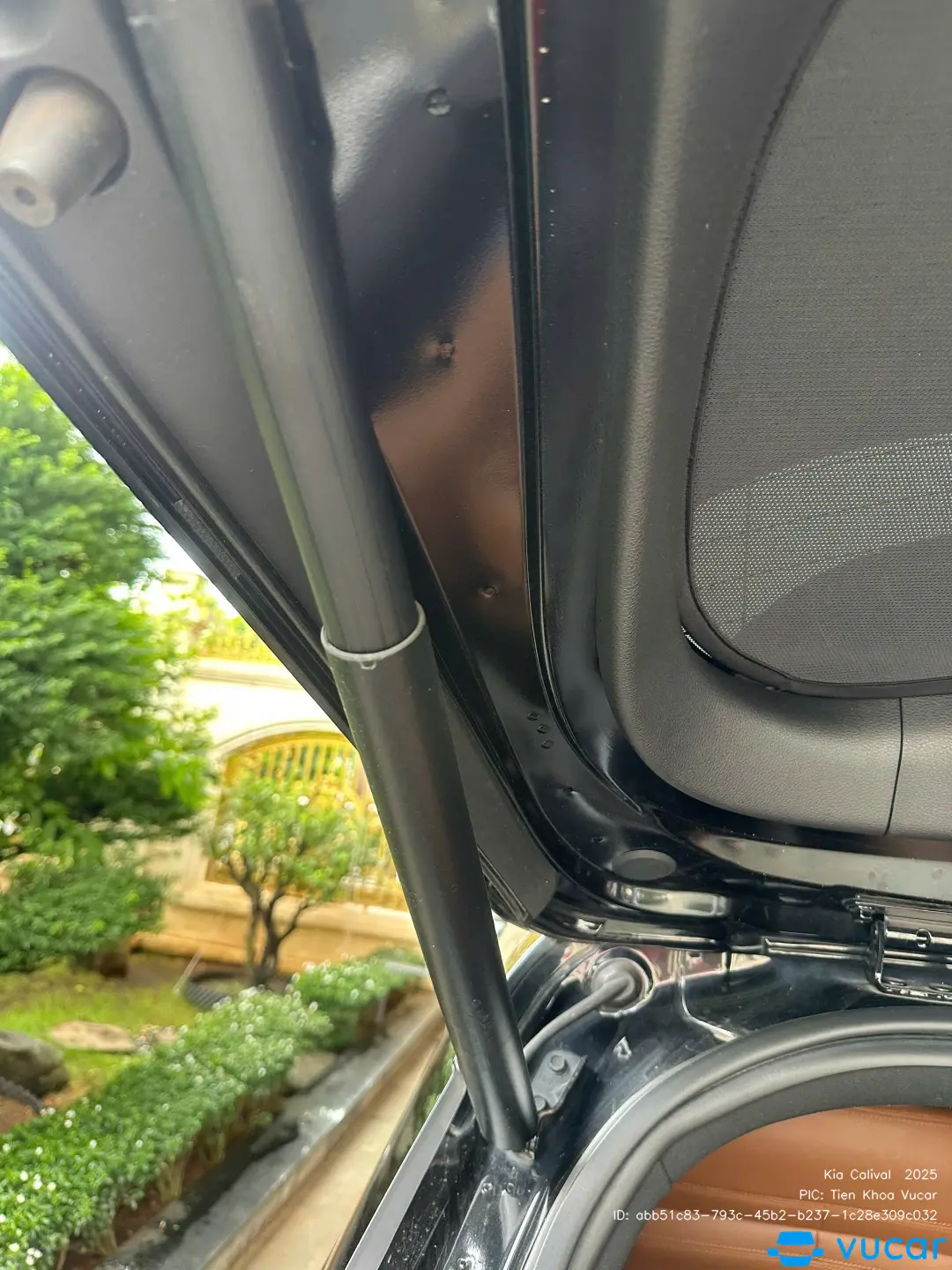 Kia Carnival Premium 2.2D 7S 2024 - Nội thất 9