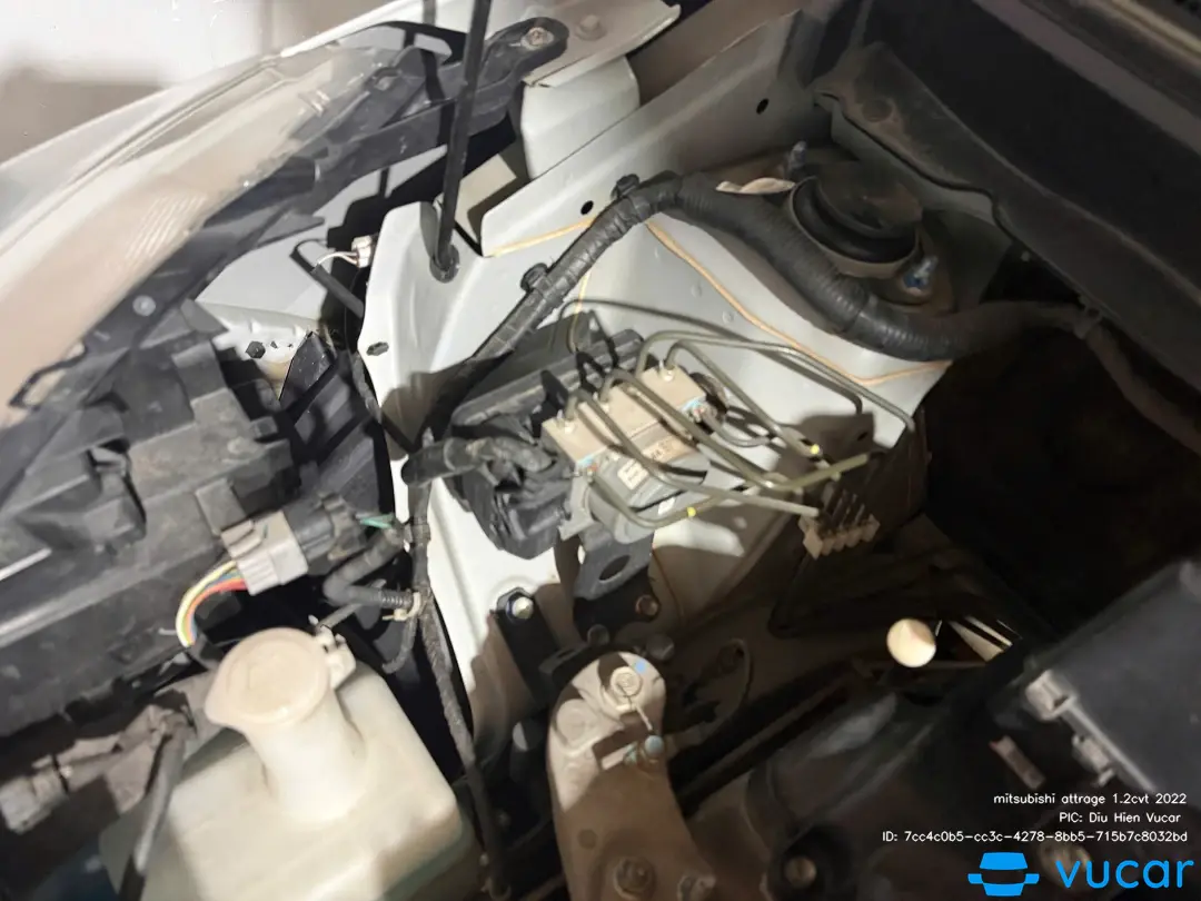 Mitsubishi Attrage Premium 1.2 CVT 2022 - Gầm & khung xe 4