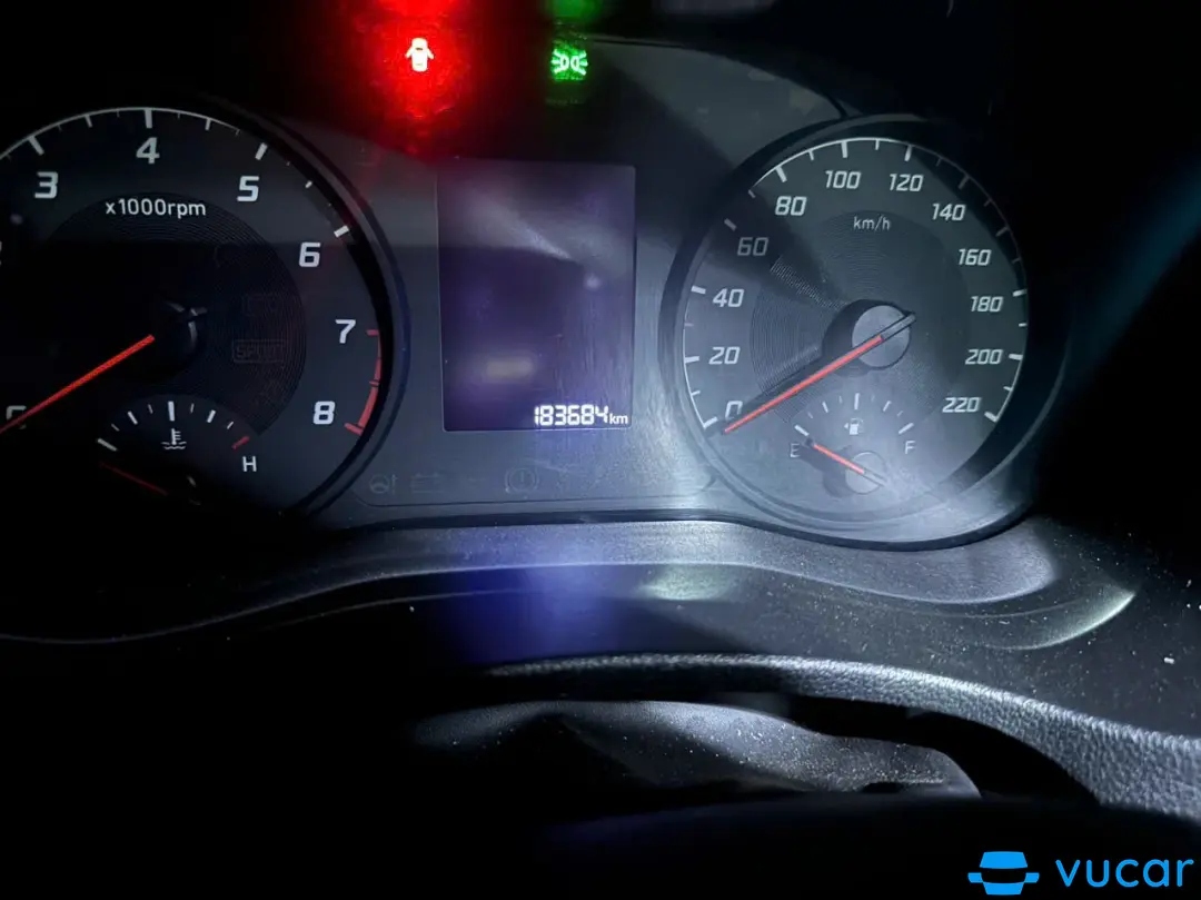 Hyundai Accent 1.4 MT Tiêu Chuẩn 2021 - Nội thất 3