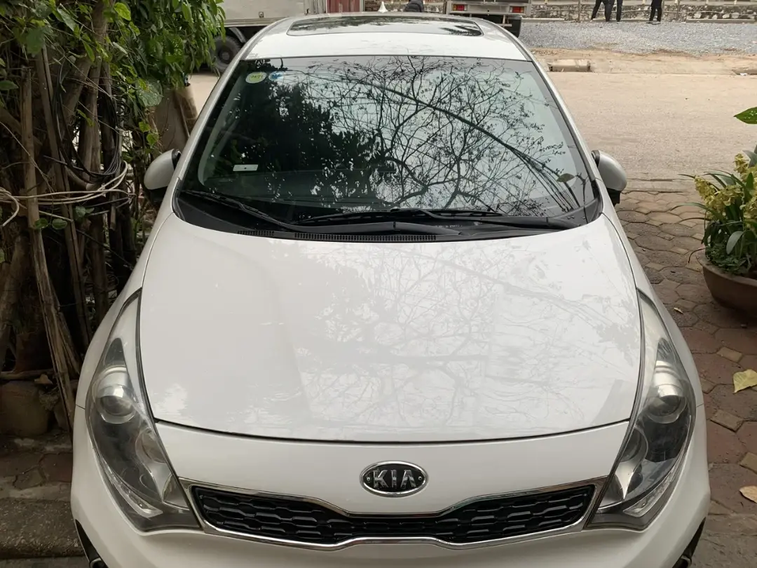 Kia Rio 1.4 AT 2011 - Ngoại thất 2