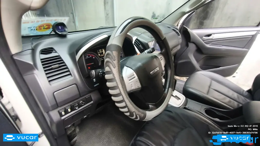 Isuzu Mu-x 3.0 4X2 AT 2016 - Nội thất 3