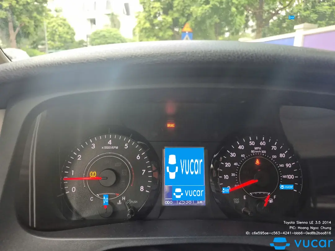 Toyota Sienna LE 3.5 2014 - Nội thất 2