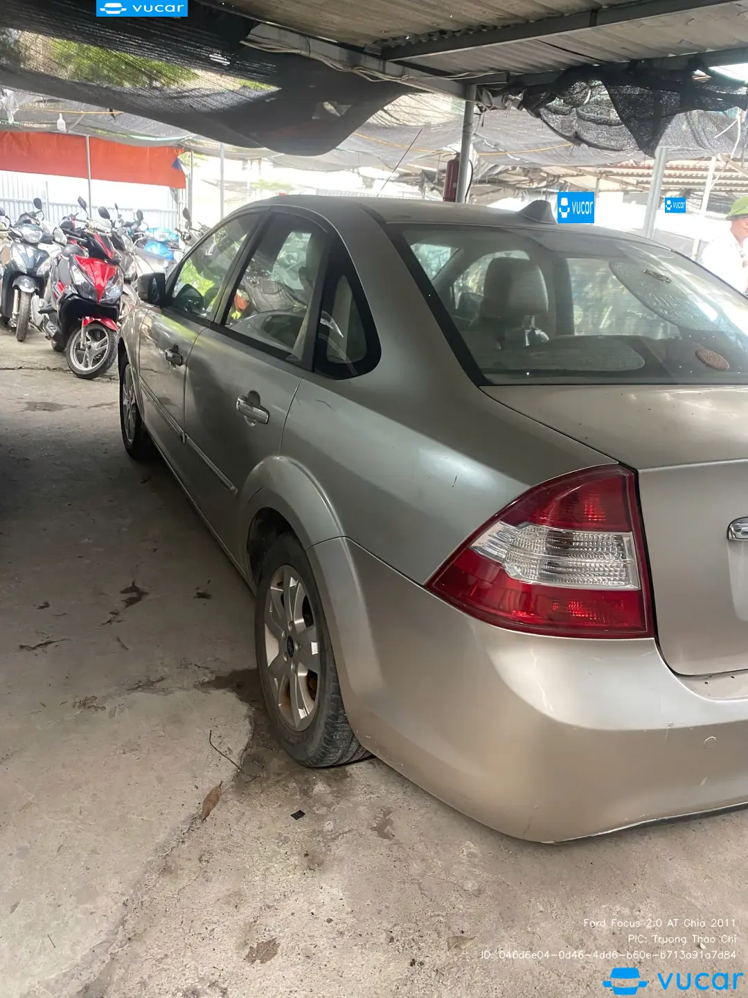 Ảnh xe Ford Focus 2.0 AT Ghia 2011 - ảnh 2
