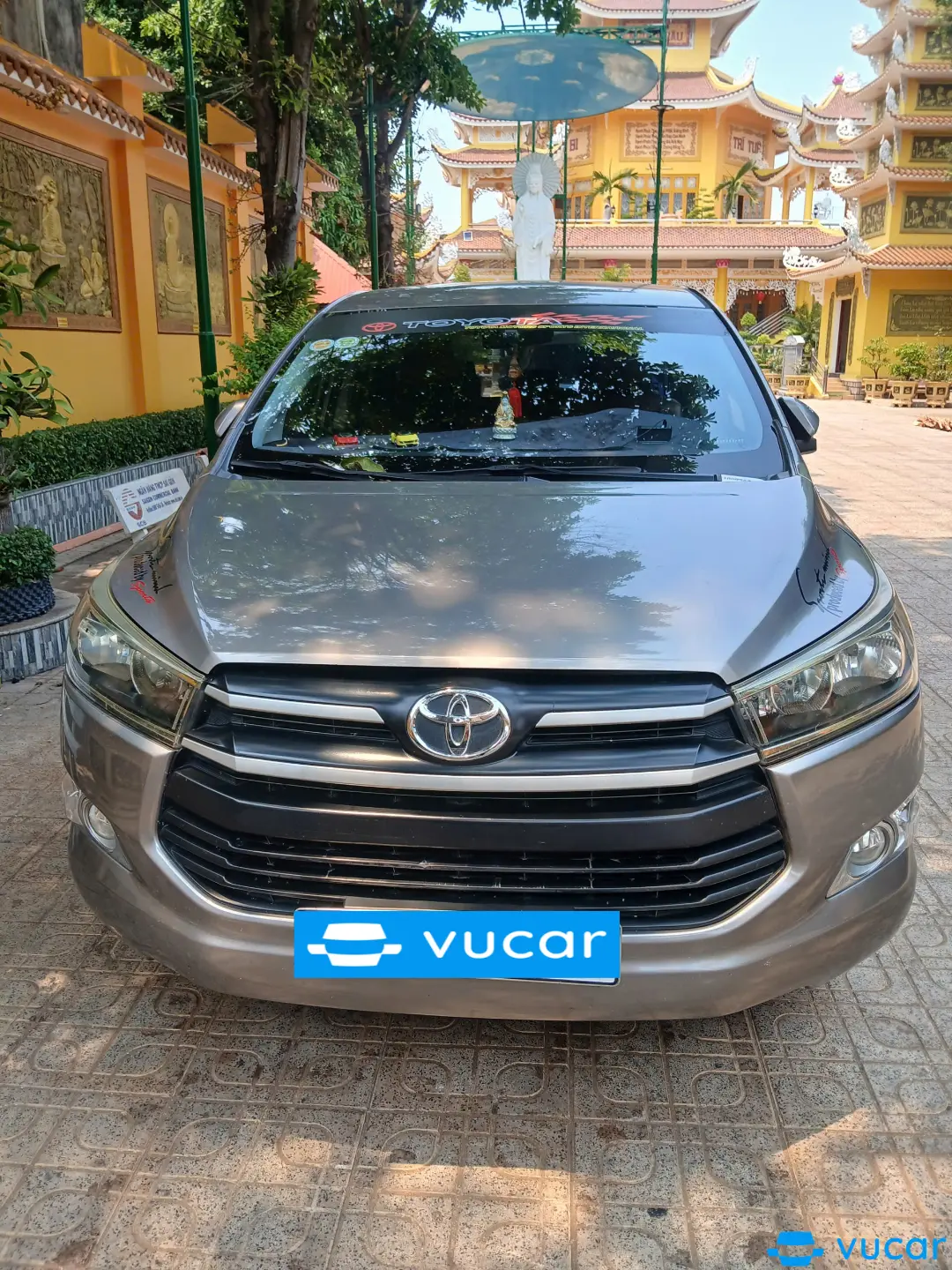 Toyota Innova 2.0G 2017 - Ngoại thất 1
