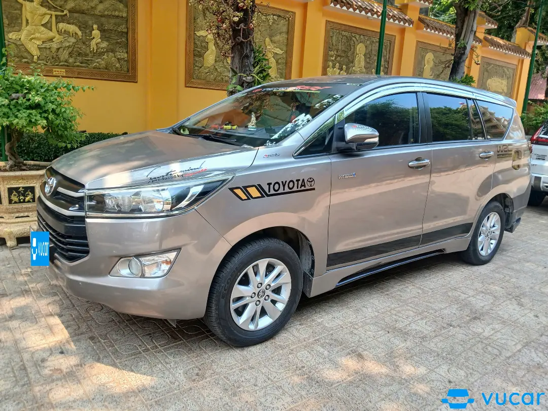 Toyota Innova 2.0G 2017 - Ngoại thất 2