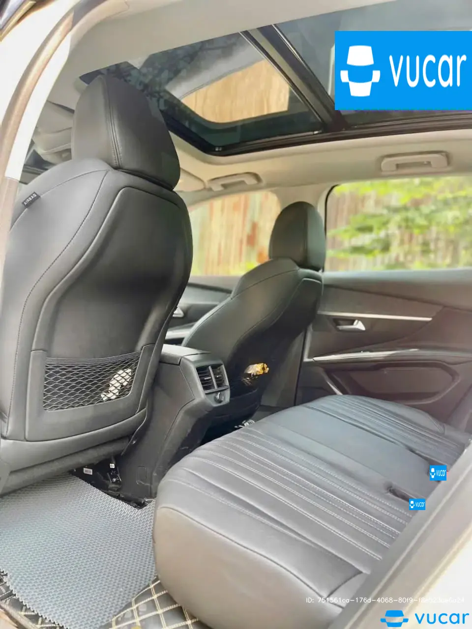 Peugeot 5008 1.6 AL 2018 - Nội thất 6