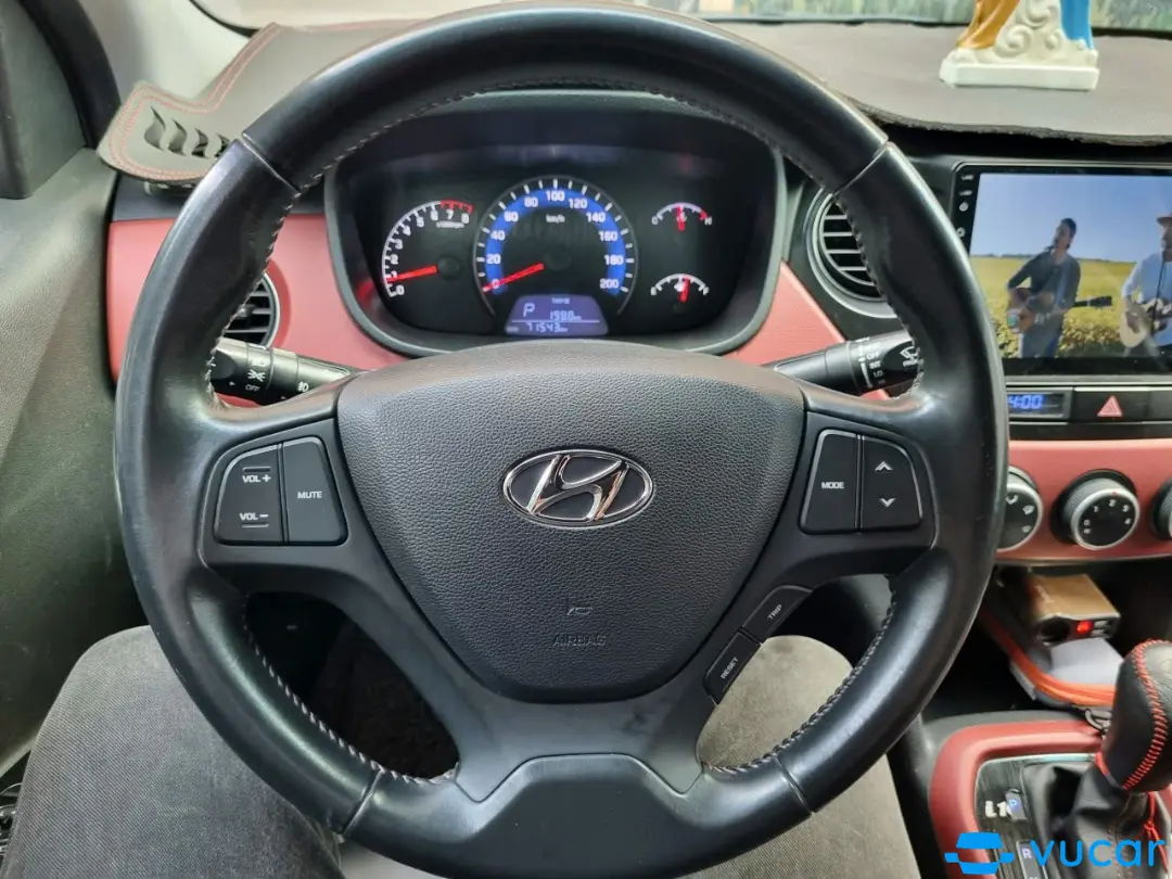 Hyundai Grand i10 N/A 2015 - Nội thất 1