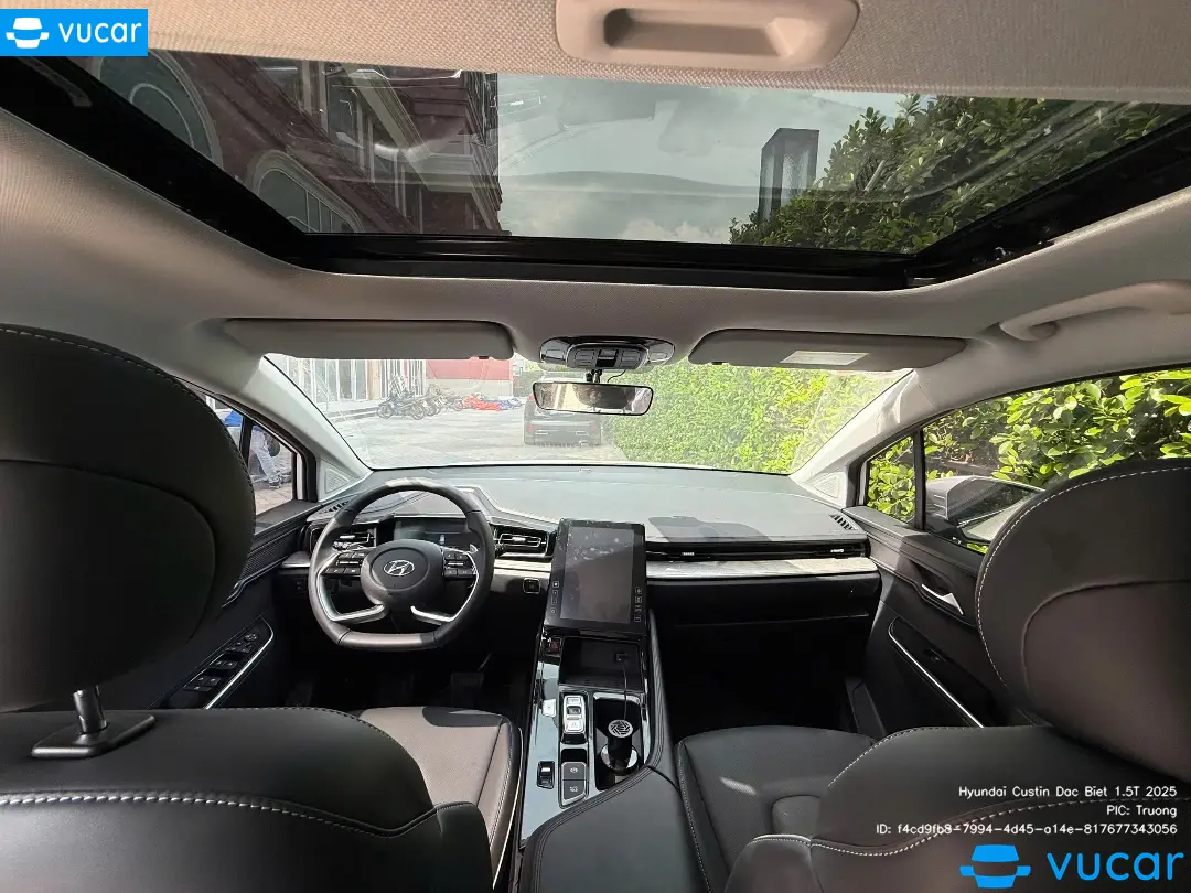 Hyundai Custin Đặc Biệt 1.5T 2025 - Nội thất 2