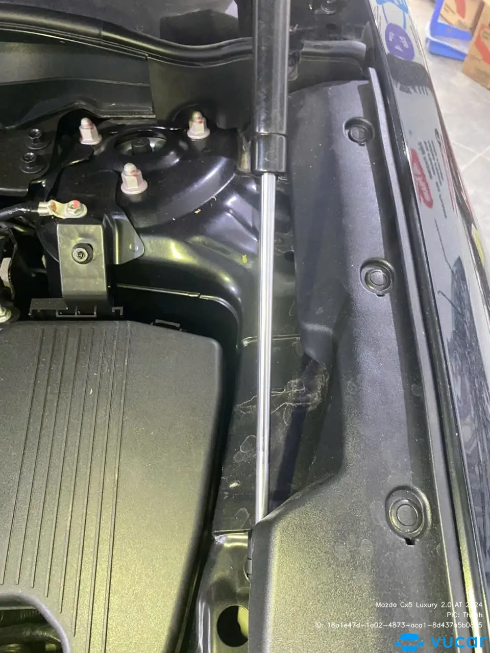 Mazda Cx5 Luxury 2.0 AT 2024 - Khoang động cơ 3