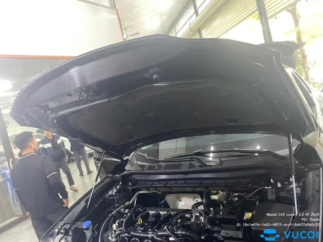 Mazda Cx5 Luxury 2.0 AT 2024 - Khoang động cơ 8