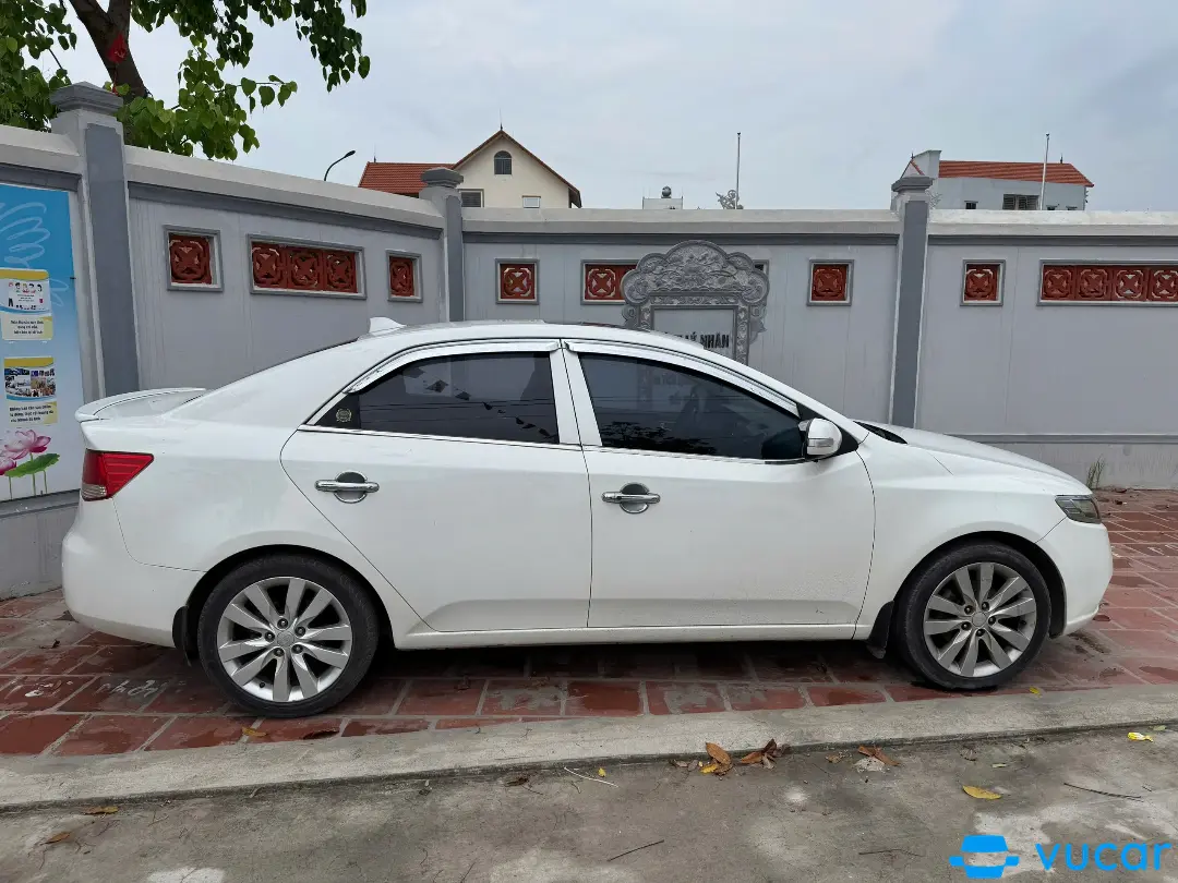 Kia Cerato 1.6 AT 2009 - Ngoại thất 4