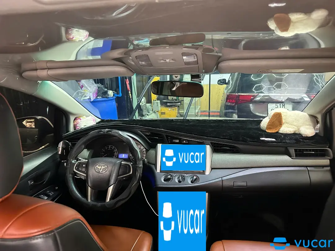 Toyota Innova 2.0E 2016 - Nội thất 3