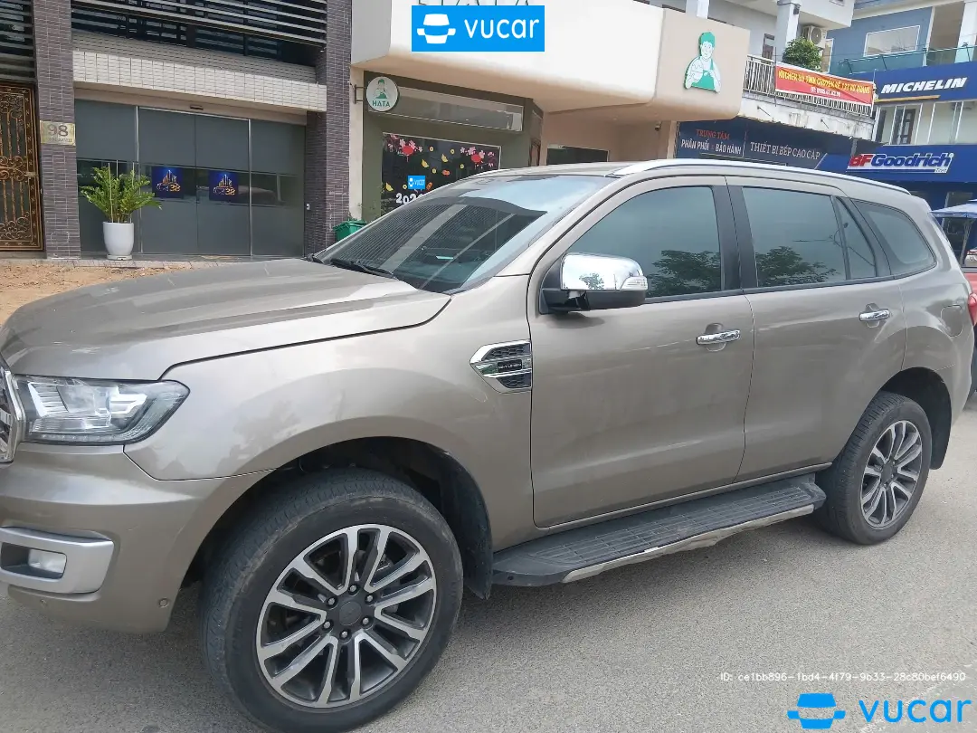 Ford Everest Titanium 2.0L 4x2 AT 2018 - Ngoại thất 7