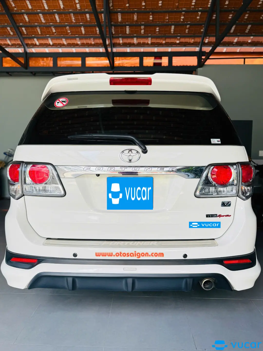 Toyota Fortuner TRD Sportivo 4x2 AT 2014 - Ngoại thất 1