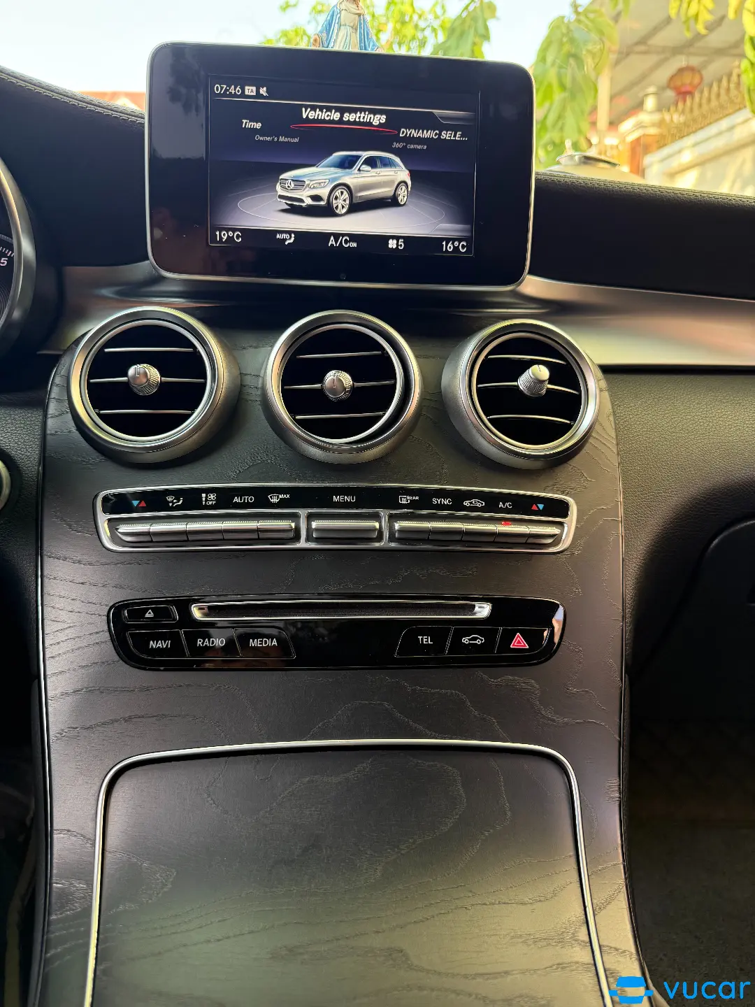 Mercedes Glc 300 4Matic 2018 - Nội thất 5