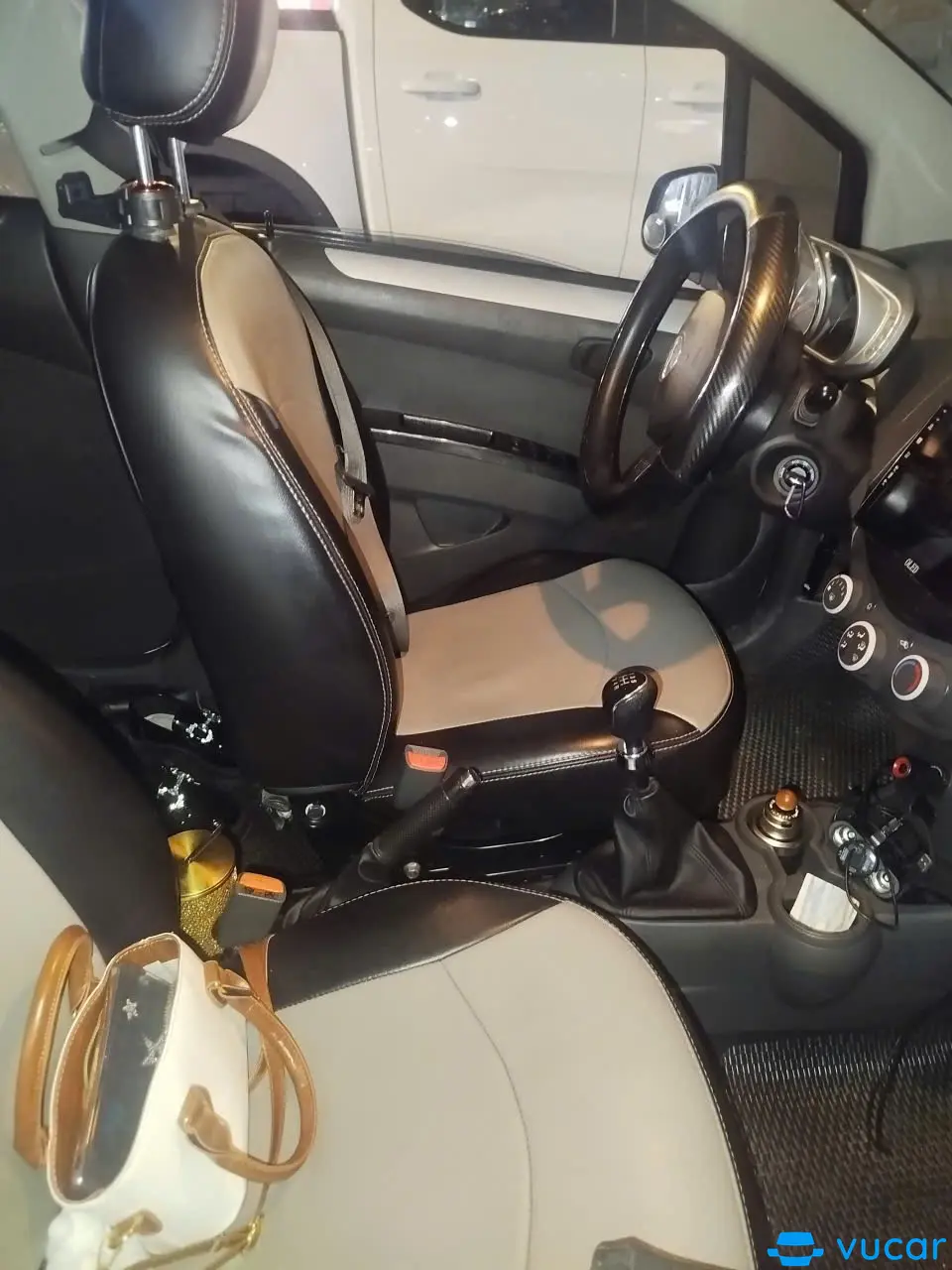 Chevrolet Spark LS 1.2 MT 2016 - Nội thất 3