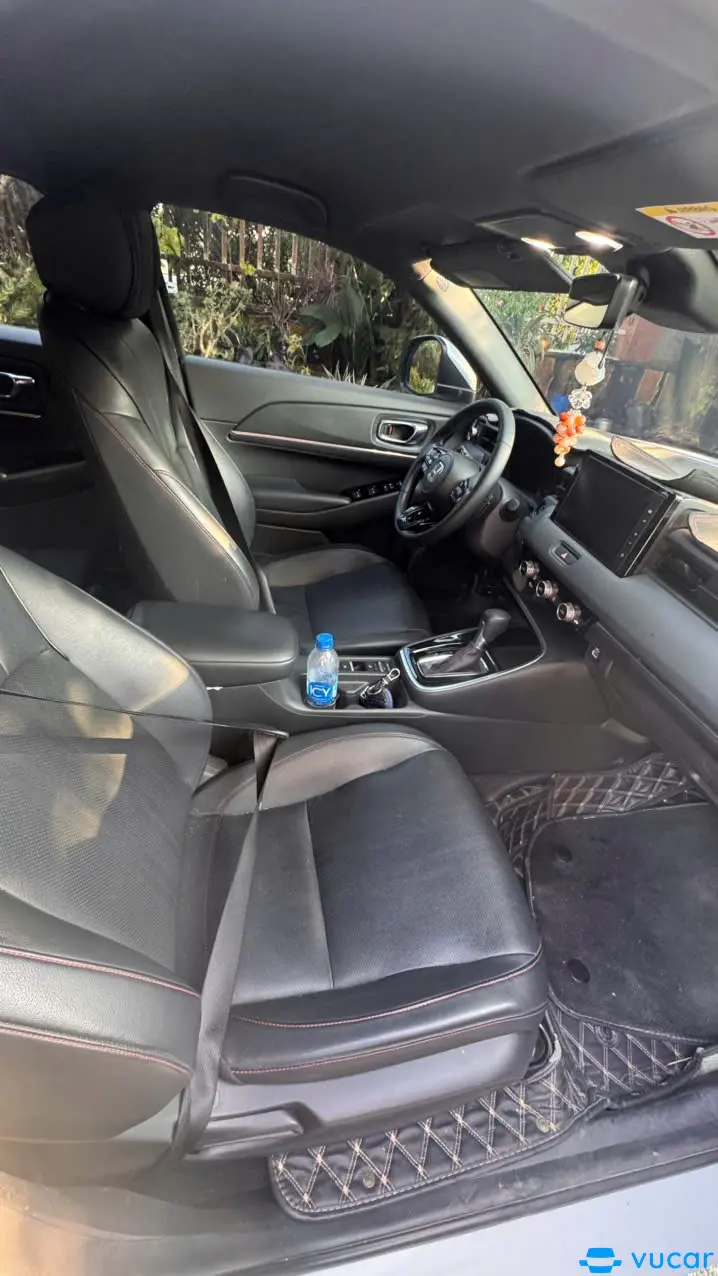 Honda HRV RS 2023 - Nội thất 1