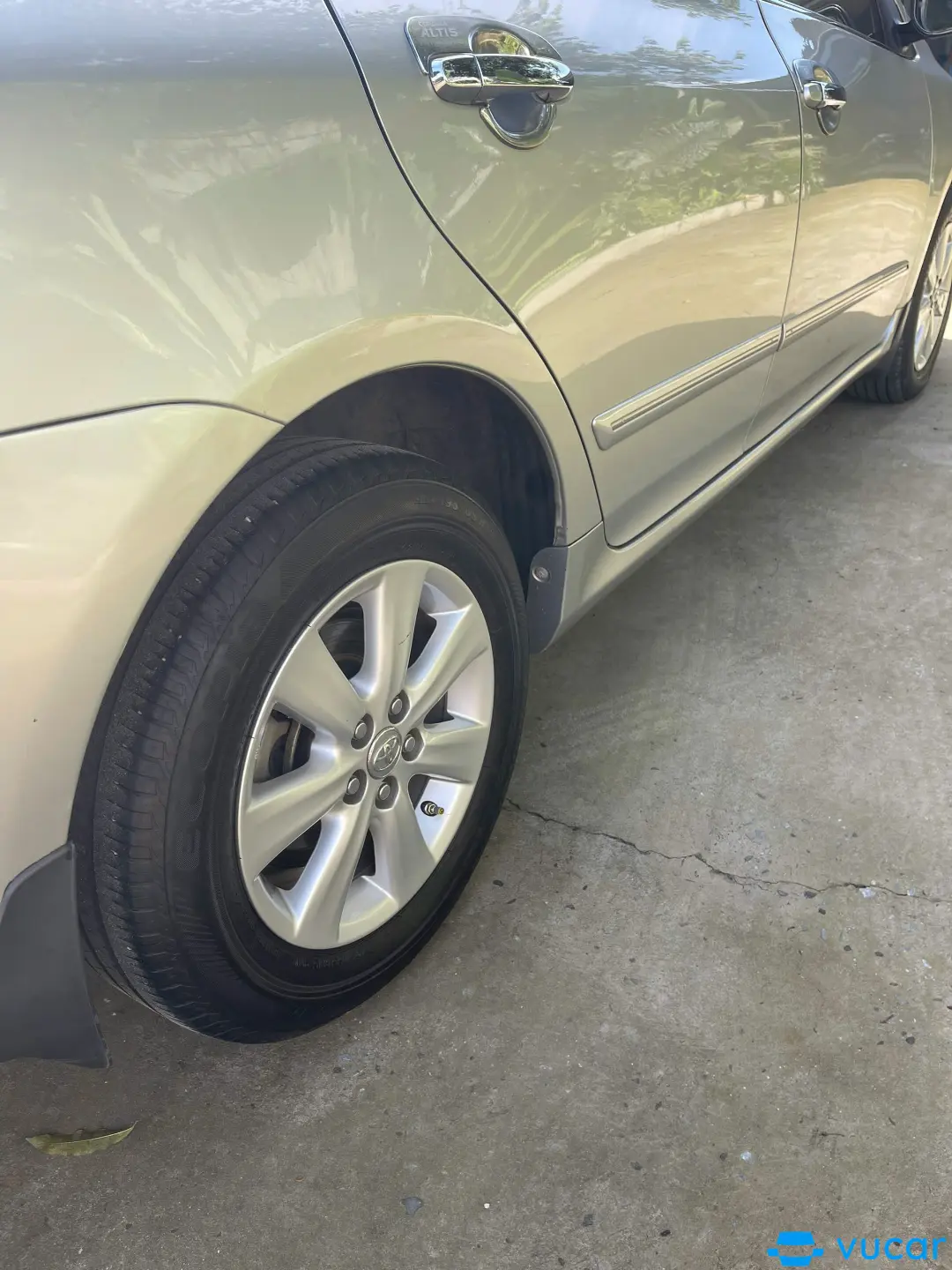 TOYOTA ALTIS - Ngoại thất 17