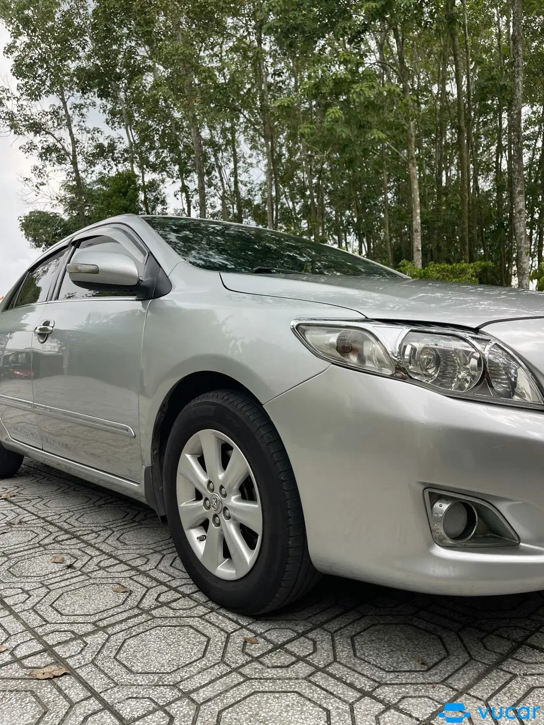 TOYOTA ALTIS - Ngoại thất 12