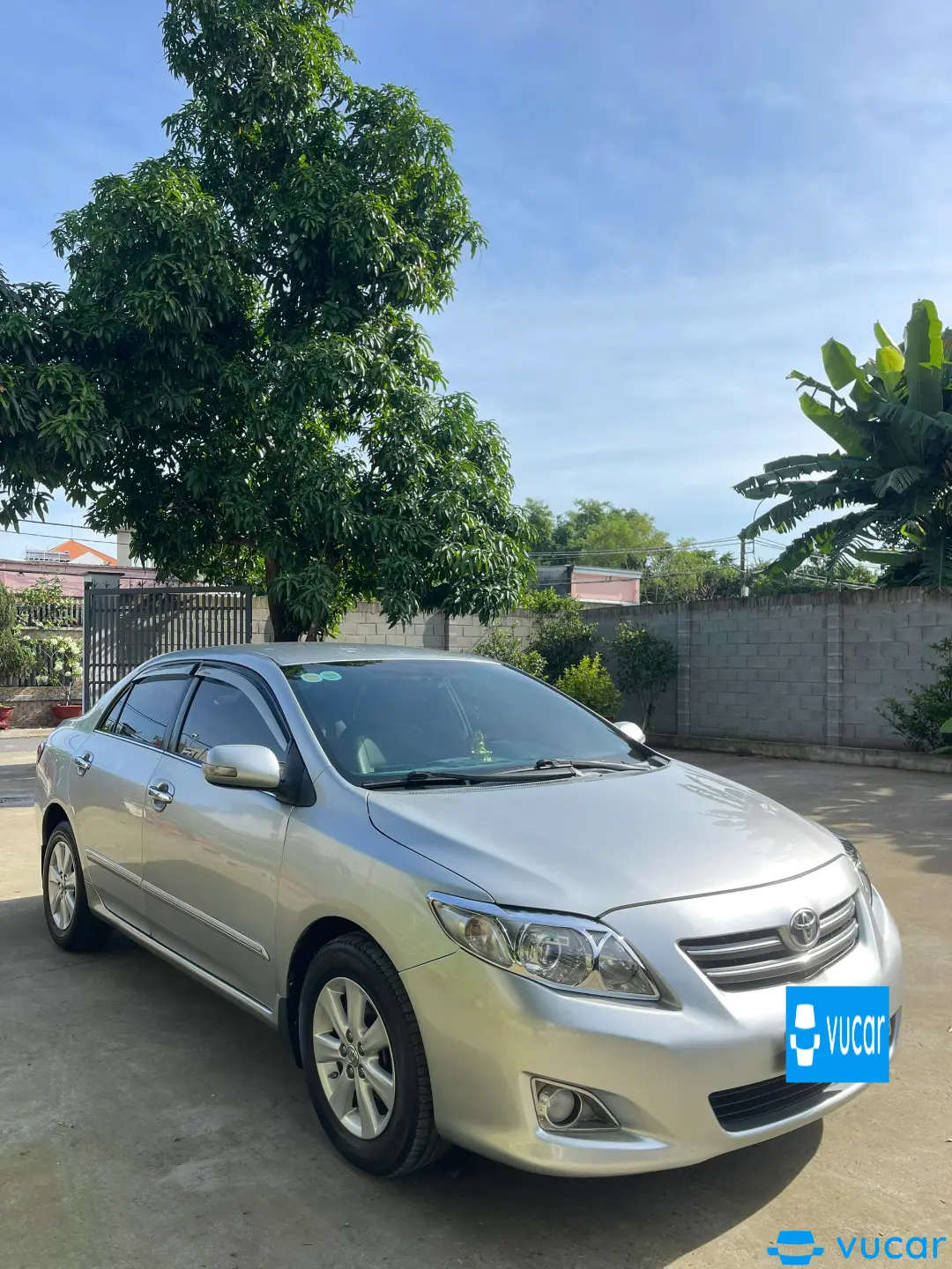 TOYOTA ALTIS - Ngoại thất 10