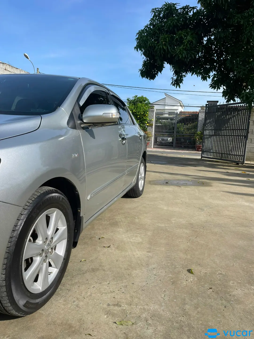 TOYOTA ALTIS - Ngoại thất 16