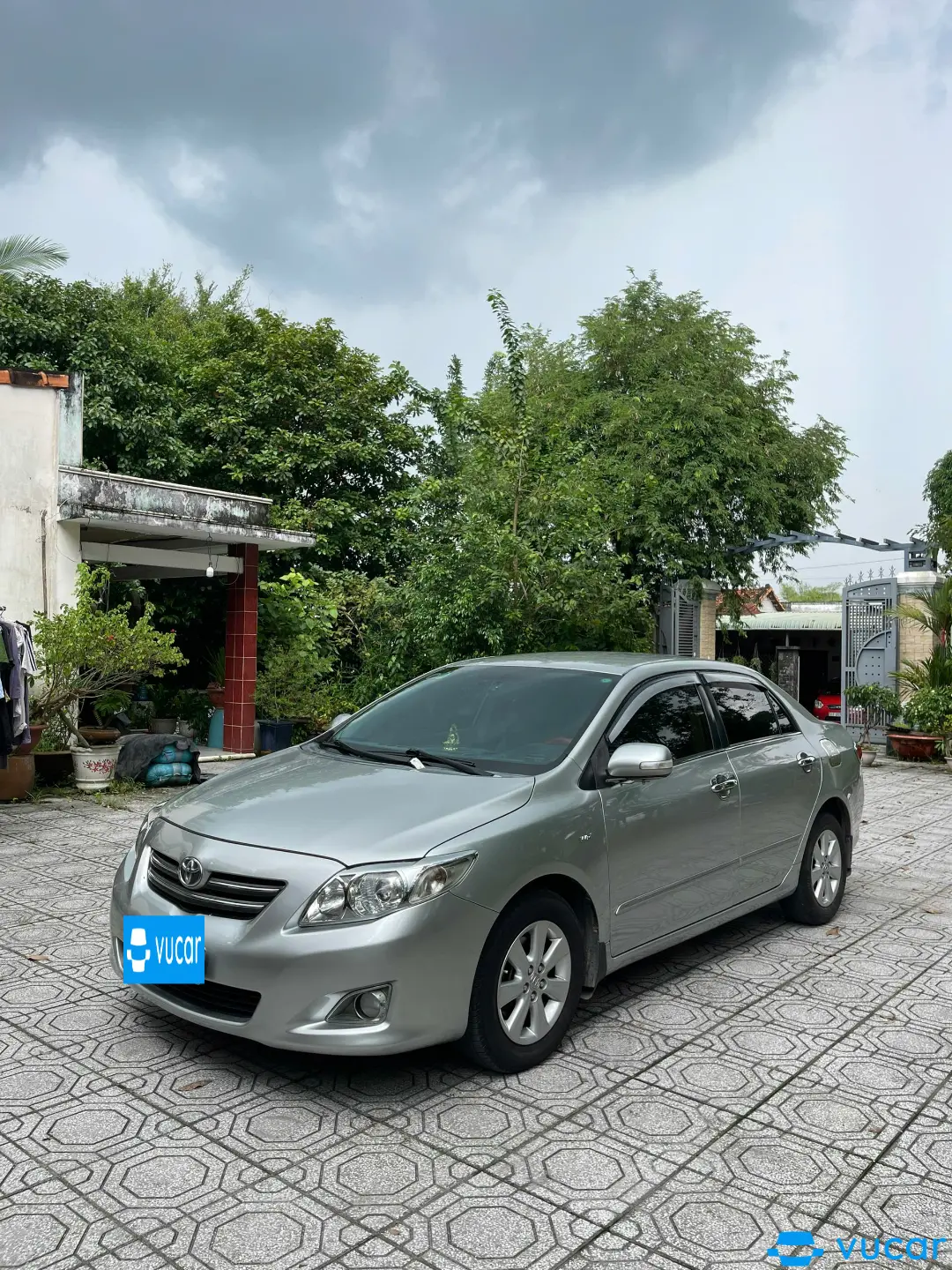 TOYOTA ALTIS - Ngoại thất 3