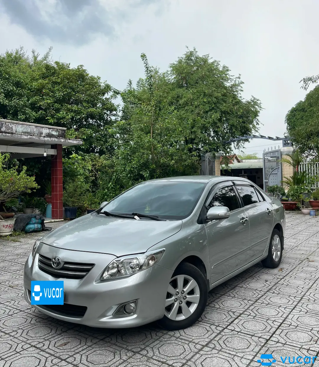 TOYOTA ALTIS - Ngoại thất 4