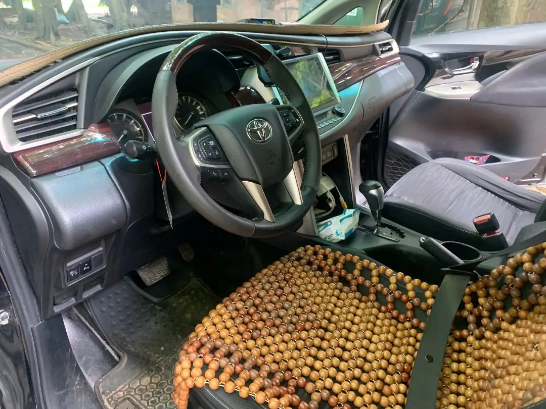Toyota Innova 2.0 Venturer 2019 - Nội thất 1