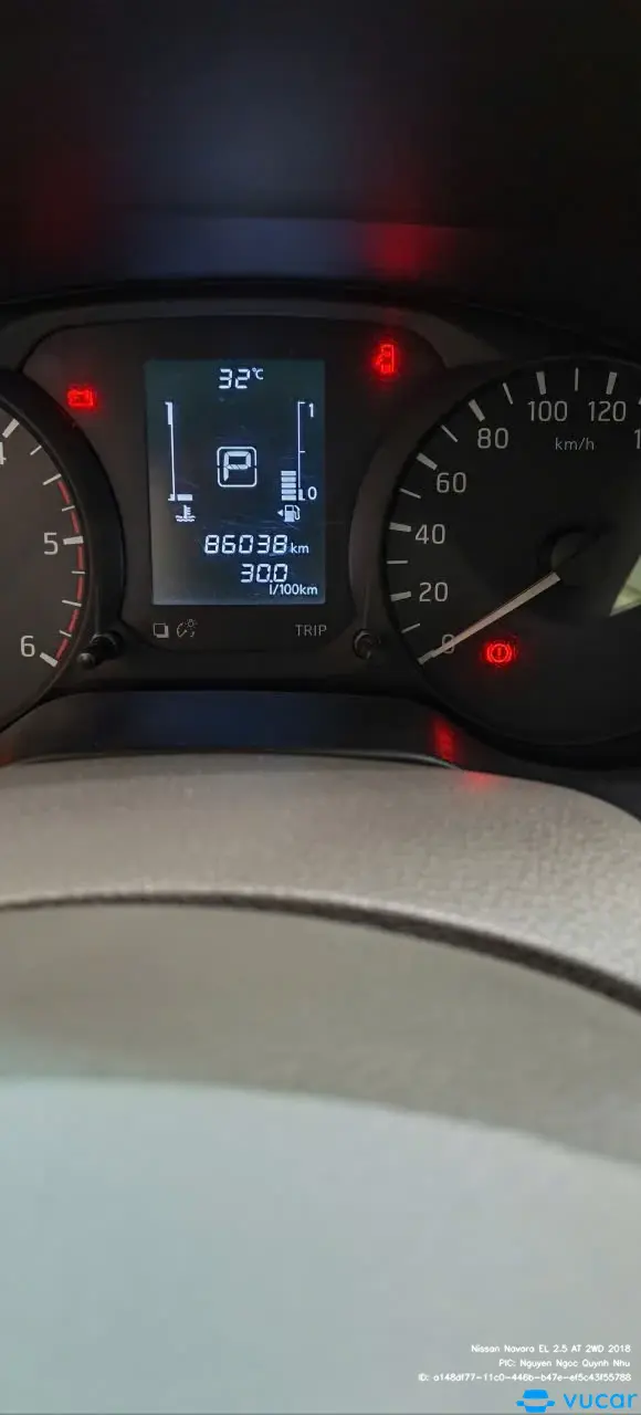 Nissan Navara EL 2.5 AT 2WD 2018 - Nội thất 8
