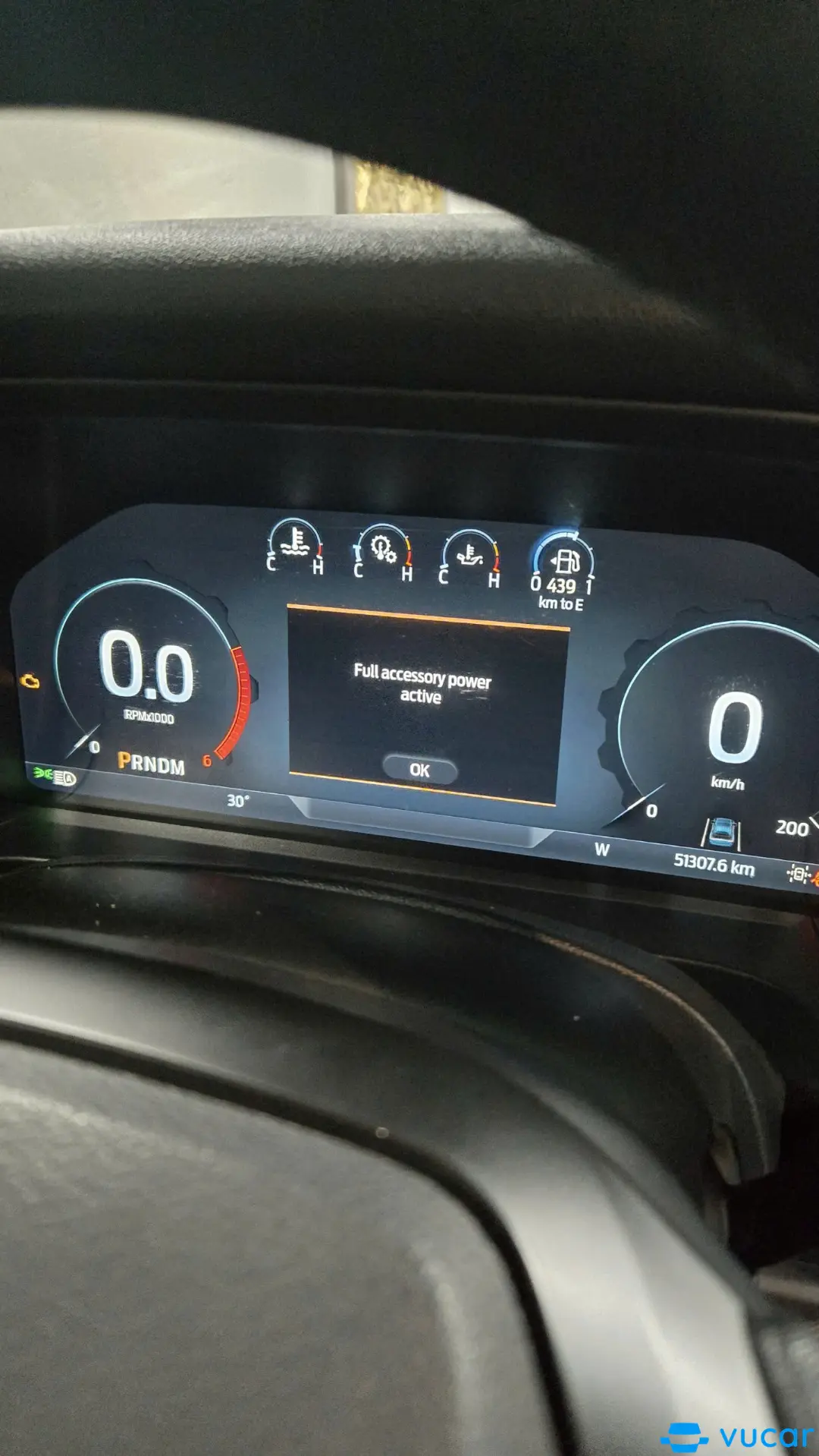 Ford Everest Titanium 2.0L 4x4 AT 2022 - Nội thất 2