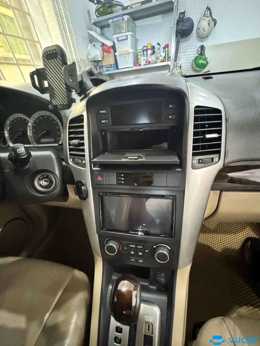 Chevrolet Captiva LTZ 2.0 AT 2008 - Nội thất 2