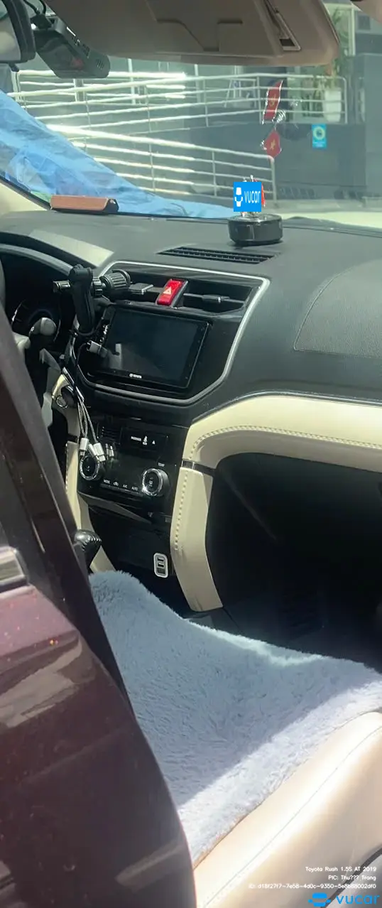 Toyota Rush 1.5S AT 2019 - Nội thất 2