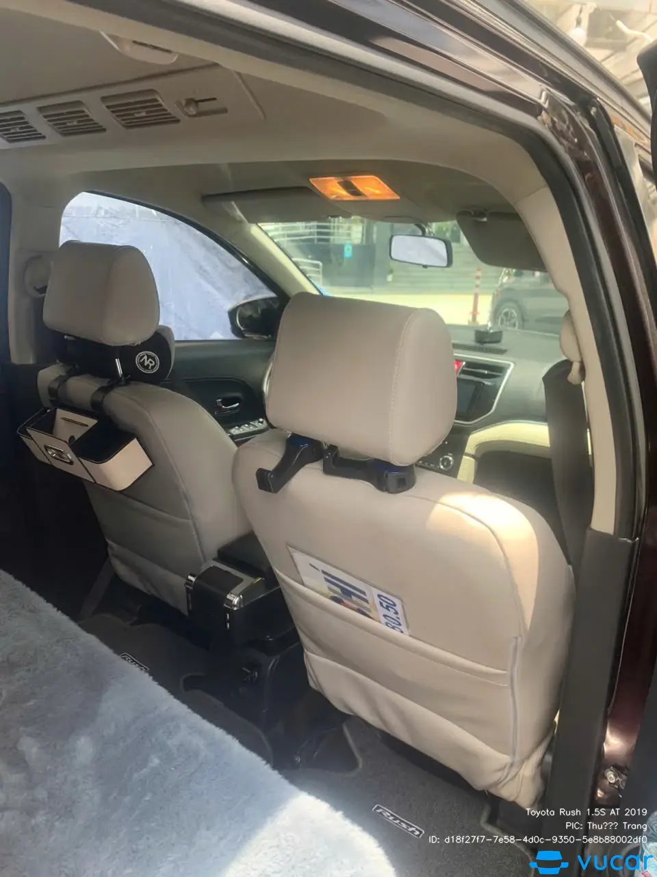 Toyota Rush 1.5S AT 2019 - Nội thất 5