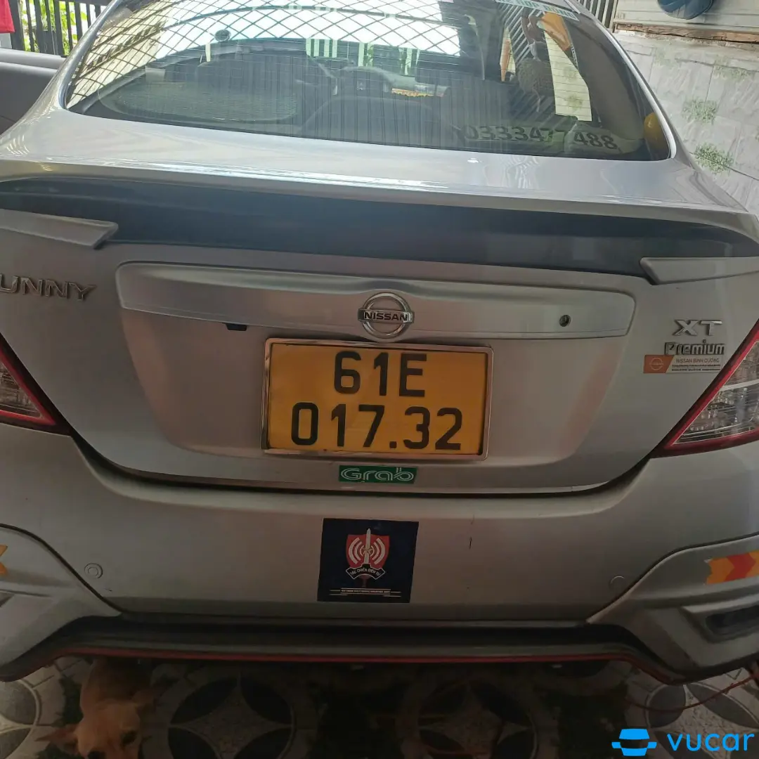Nissan Sunny XT Premium 2019 - Khoang động cơ 1