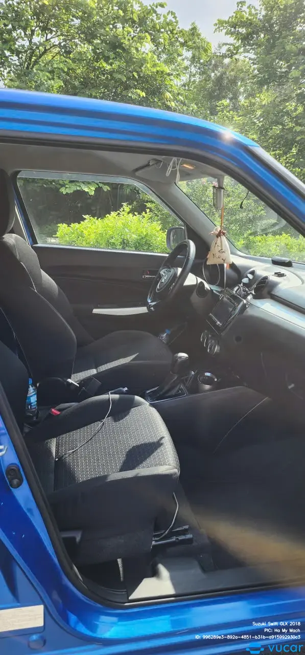 Suzuki Swift GLX 2018 - Nội thất 1