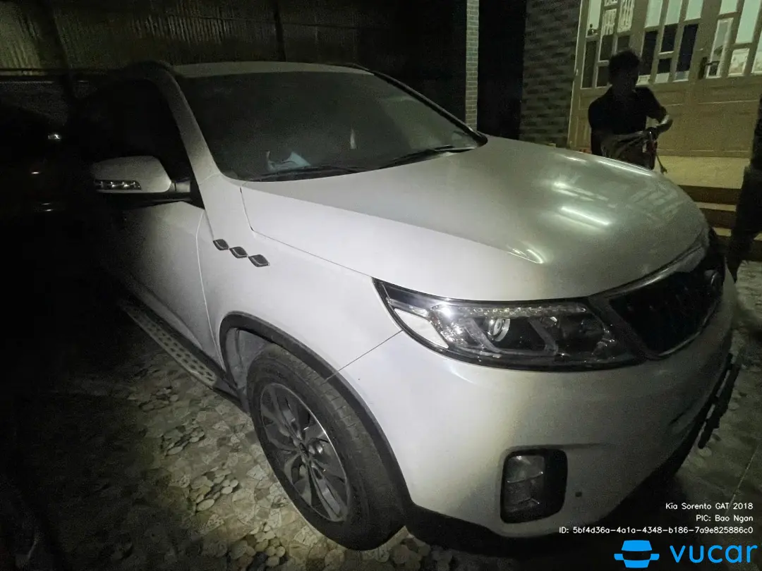 Ảnh xe Kia Sorento GAT 2018 - ảnh 2