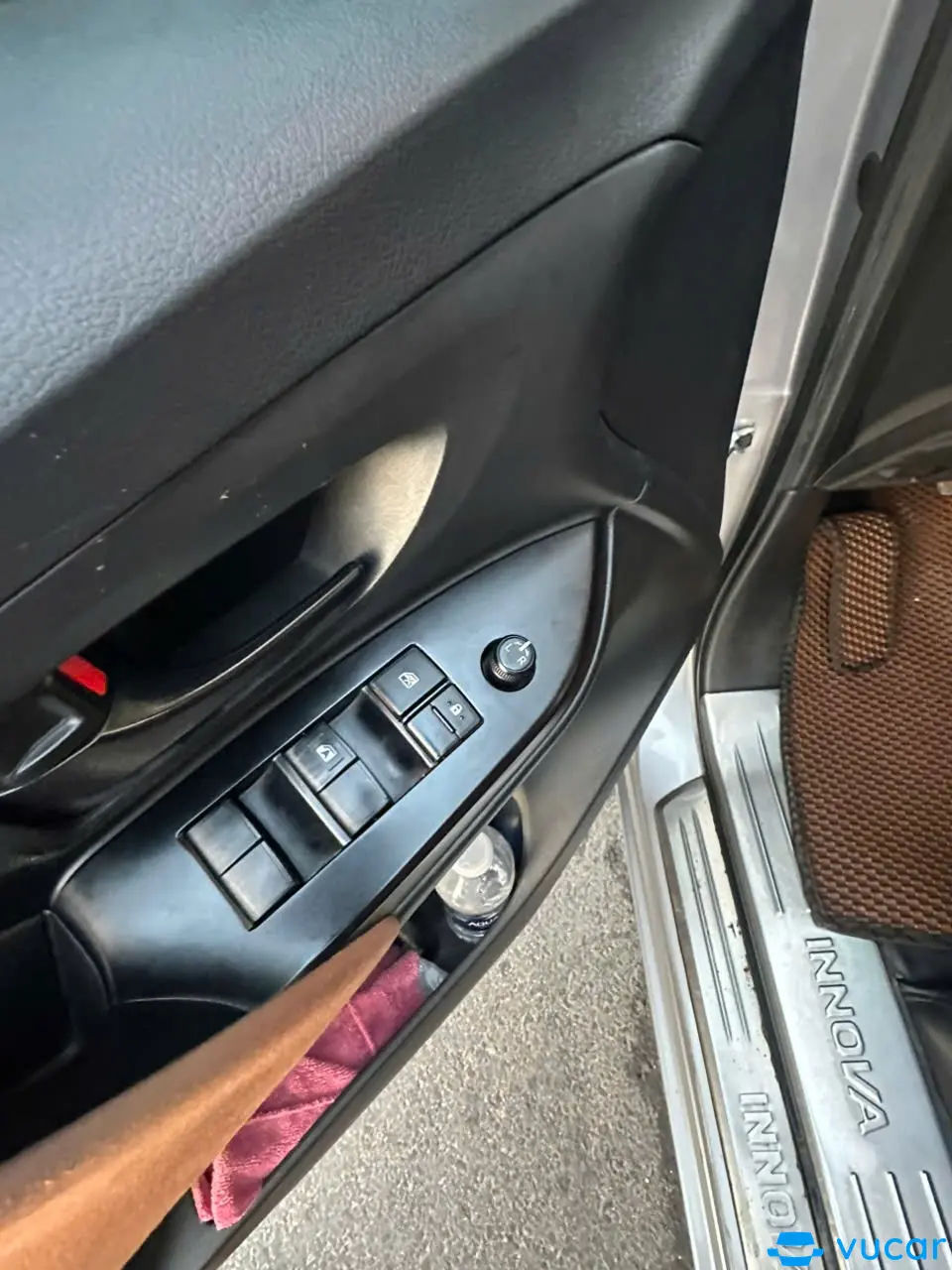 Toyota Innova 2.0E 2019 - Nội thất 3