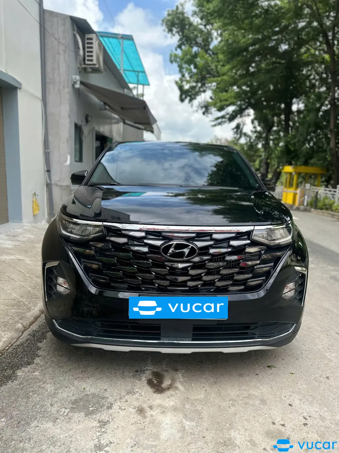 Ảnh xe Hyundai Custin Cao Cấp 2.0 2024 - ảnh 1