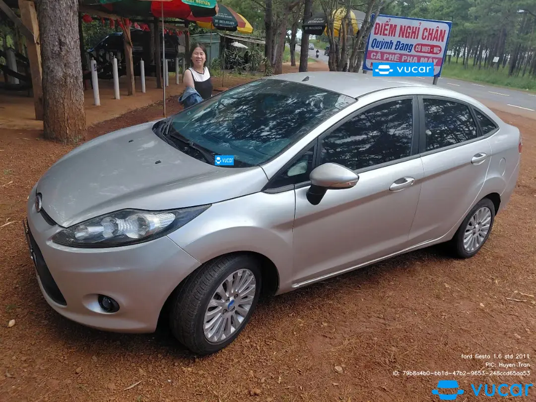 Ảnh xe ford fiesta 1.6 std 2011 - ảnh 5