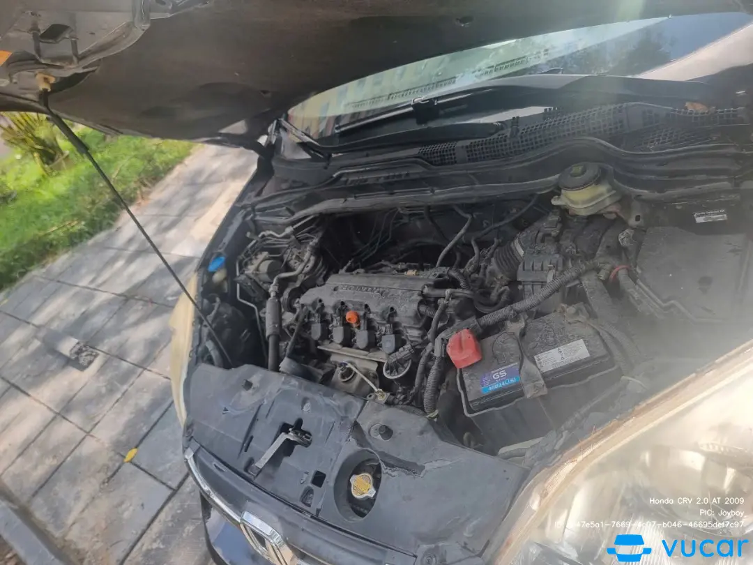 Honda CRV 2.0 AT 2009 - Khoang động cơ 1