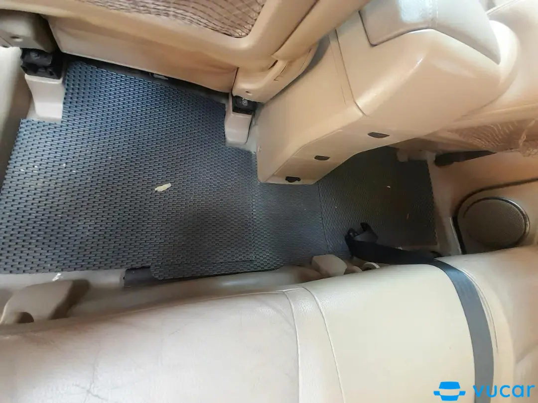 Chevrolet Captiva LTZ 2009 - Nội thất 1