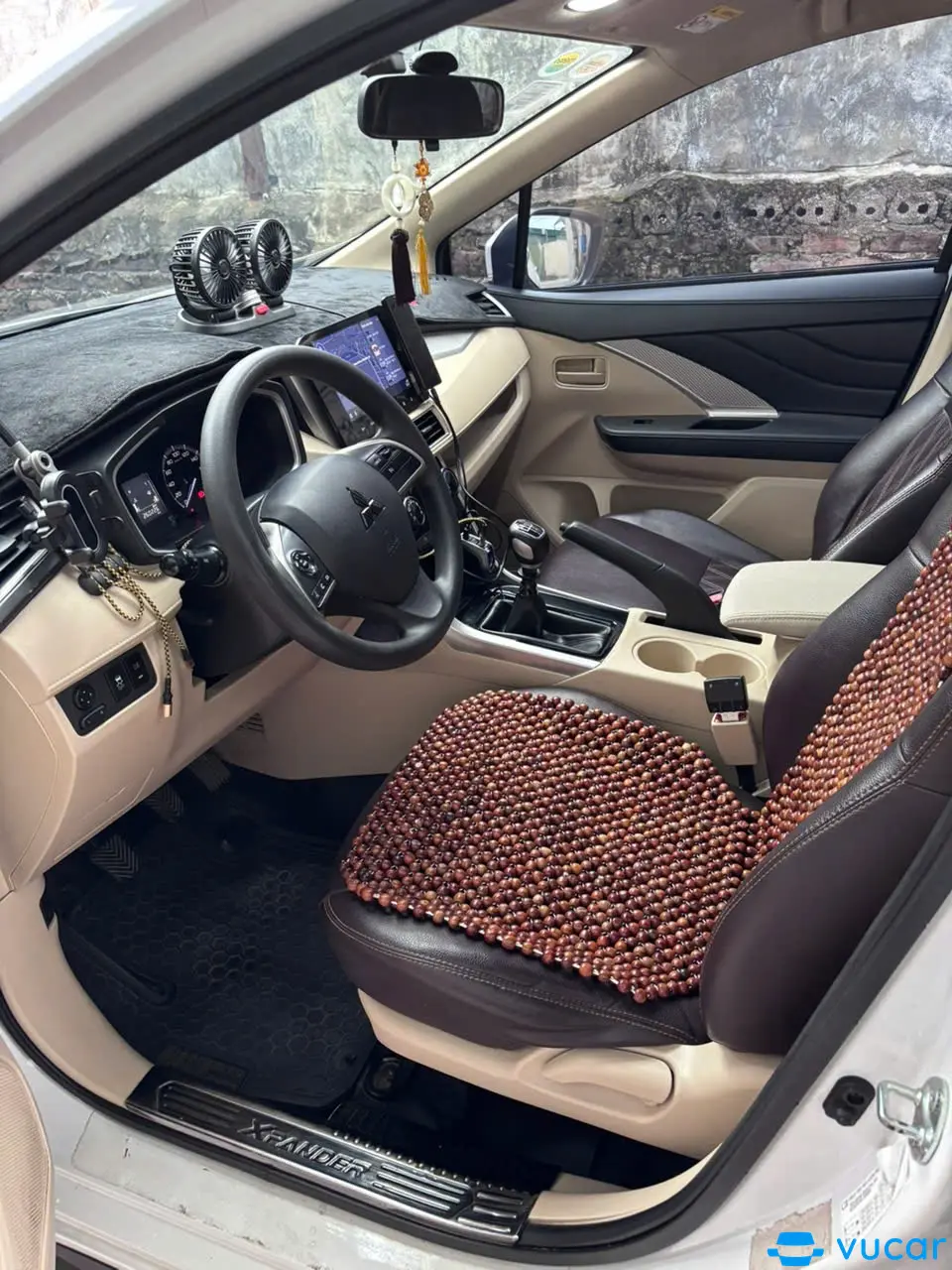 Mitsubishi Xpander 1.5 MT 2019 - Nội thất 2