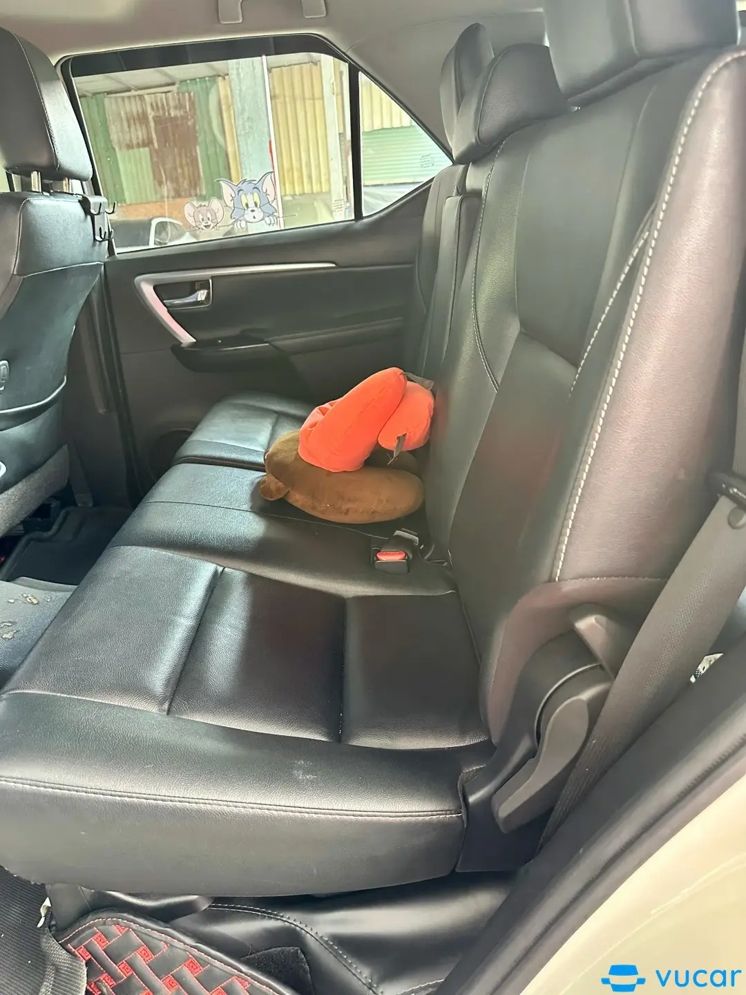 Toyota Fortuner 2.7V 4x2 AT 2021 - Nội thất 4
